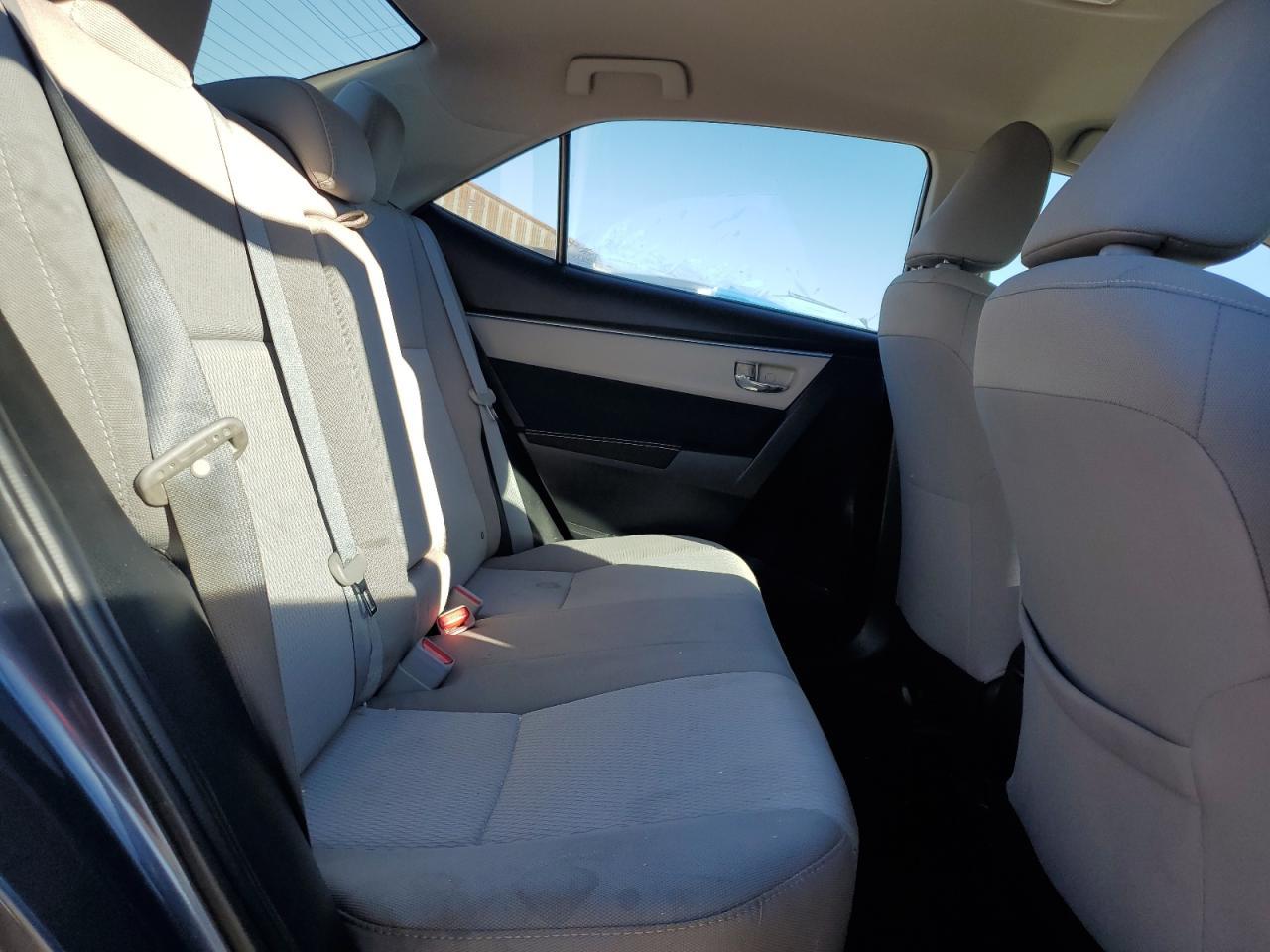 2015 TOYOTA COROLLA