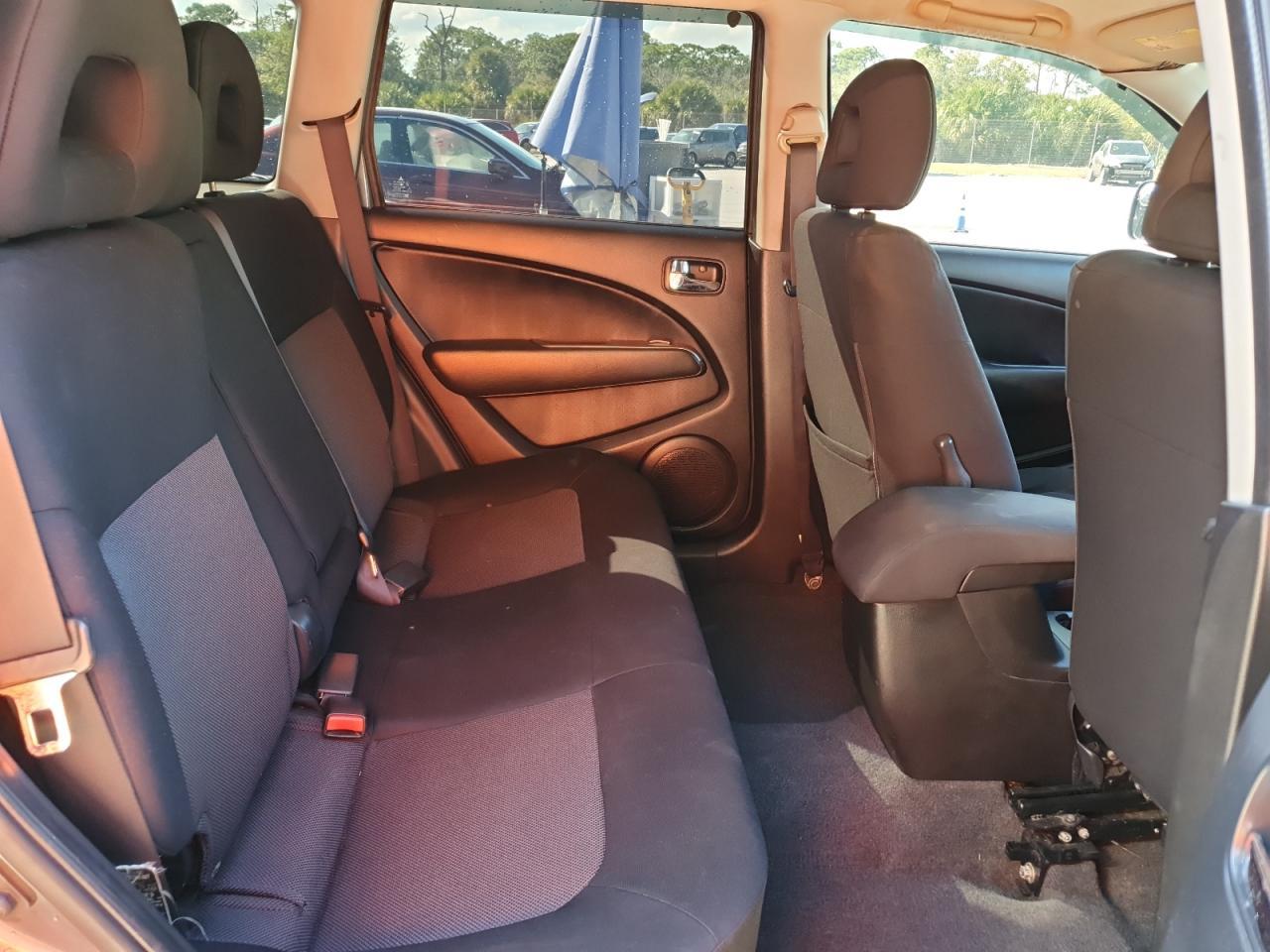 2006 MITSUBISHI outlander