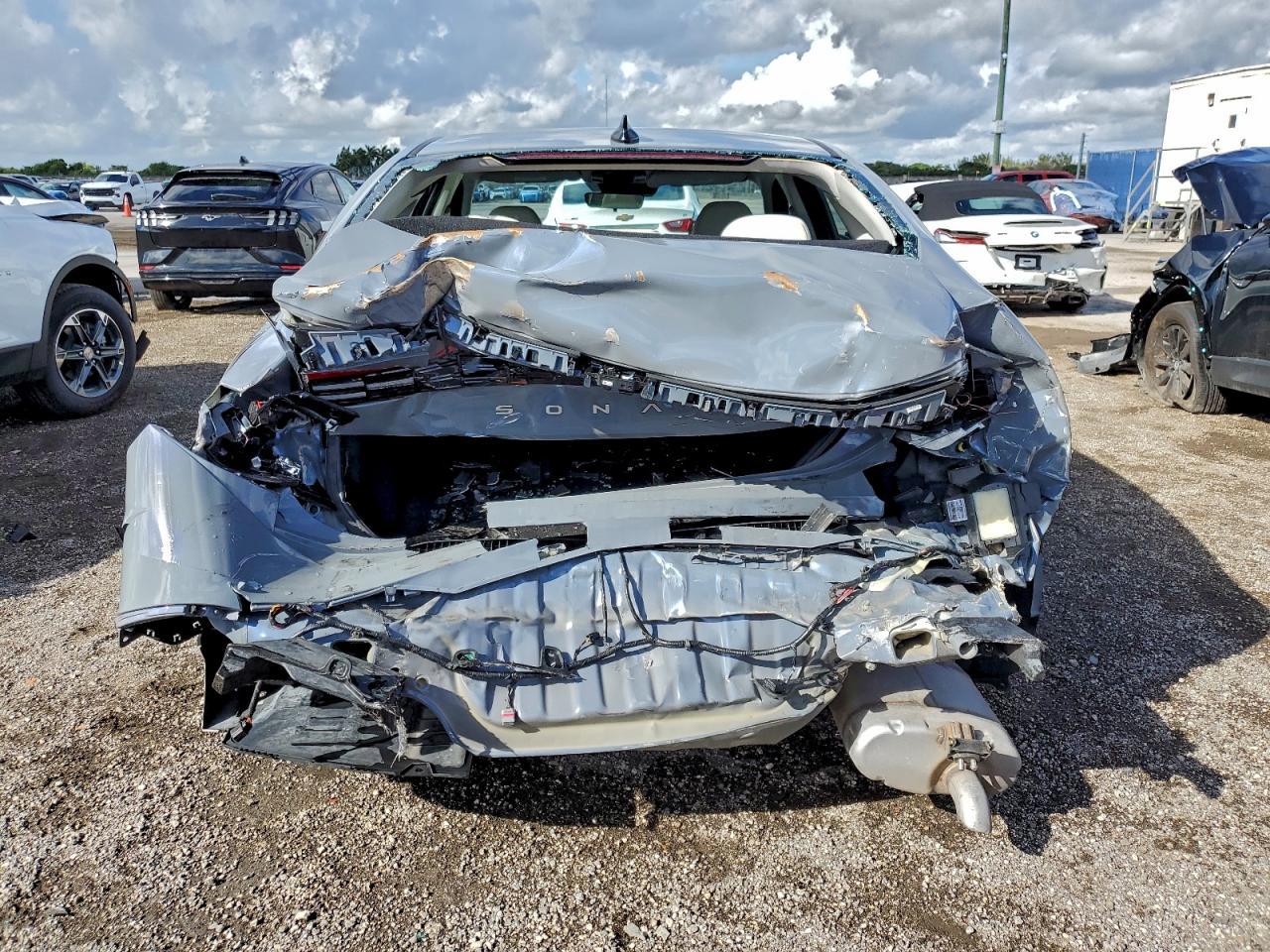 2025 HYUNDAI SONATA