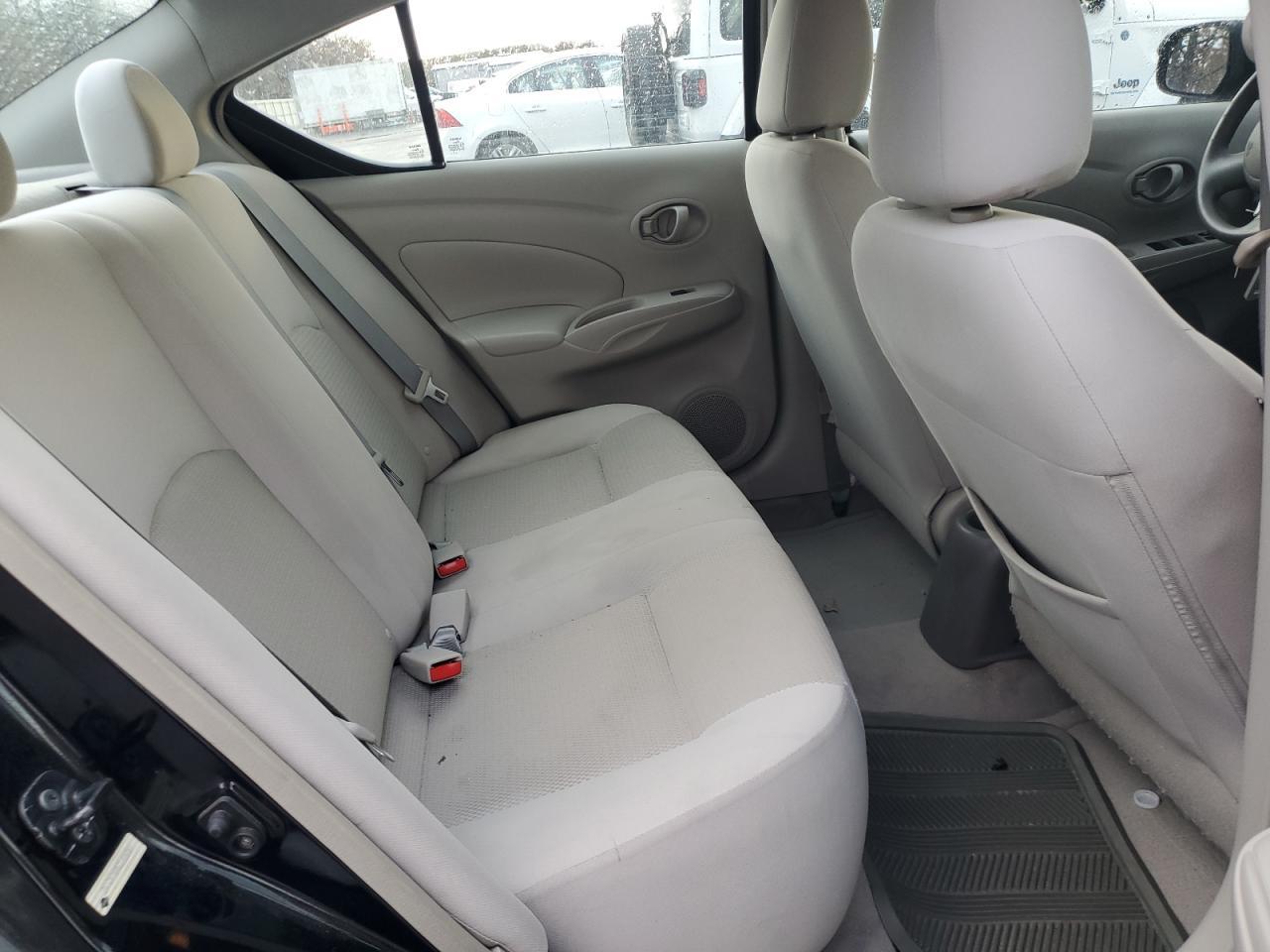 2012 NISSAN VERSA