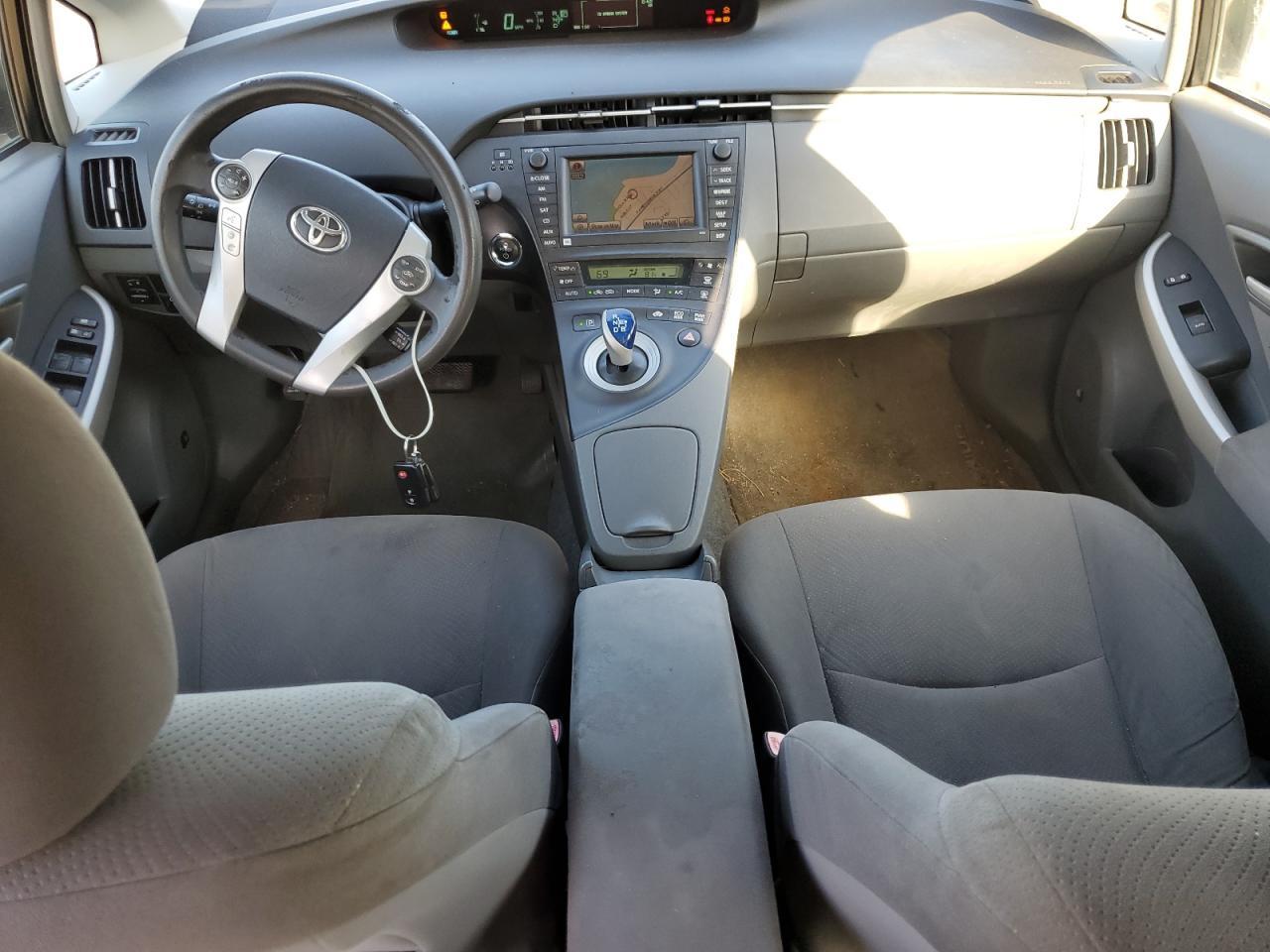 2010 TOYOTA PRIUS