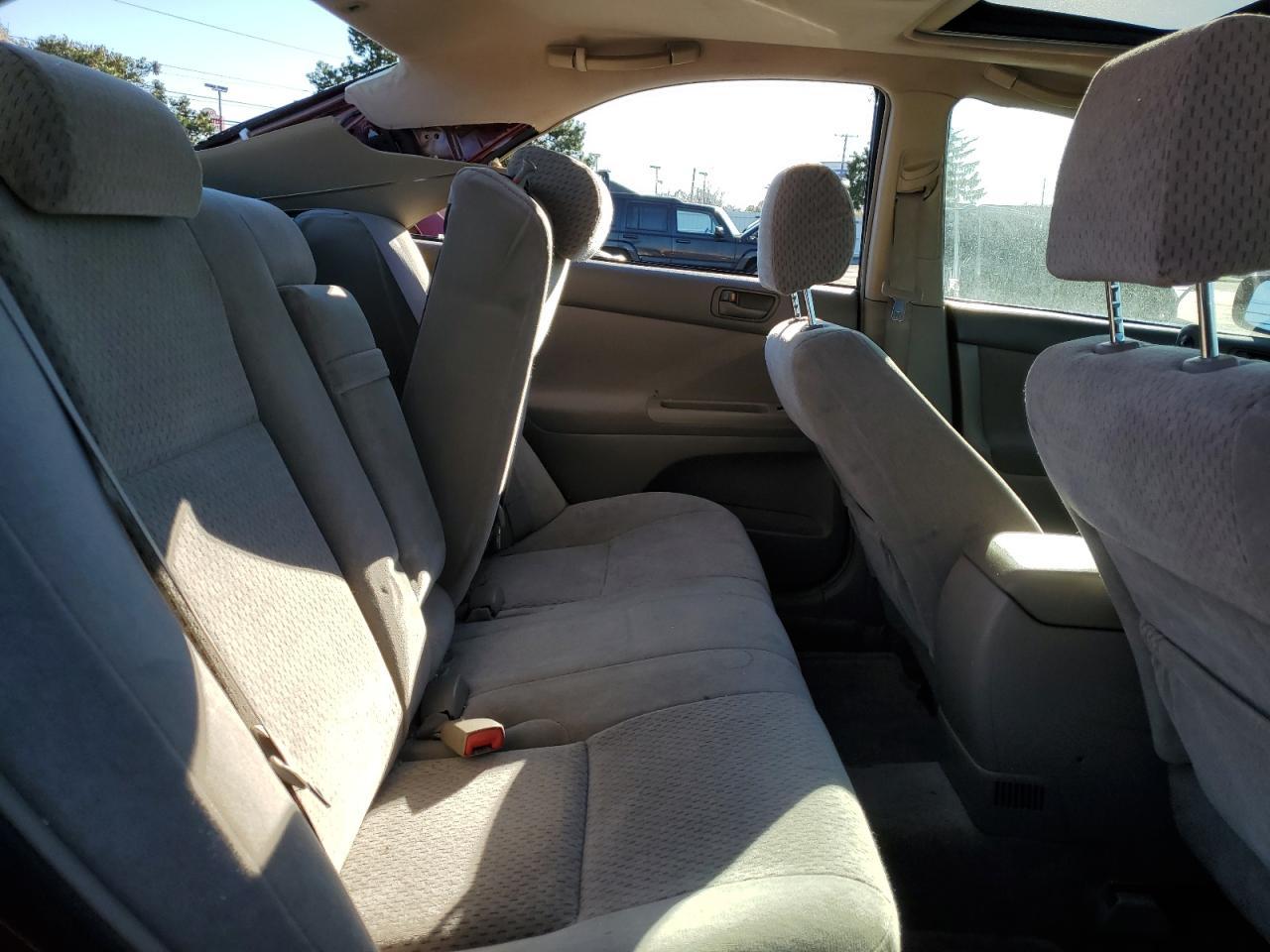 2004 TOYOTA CAMRY