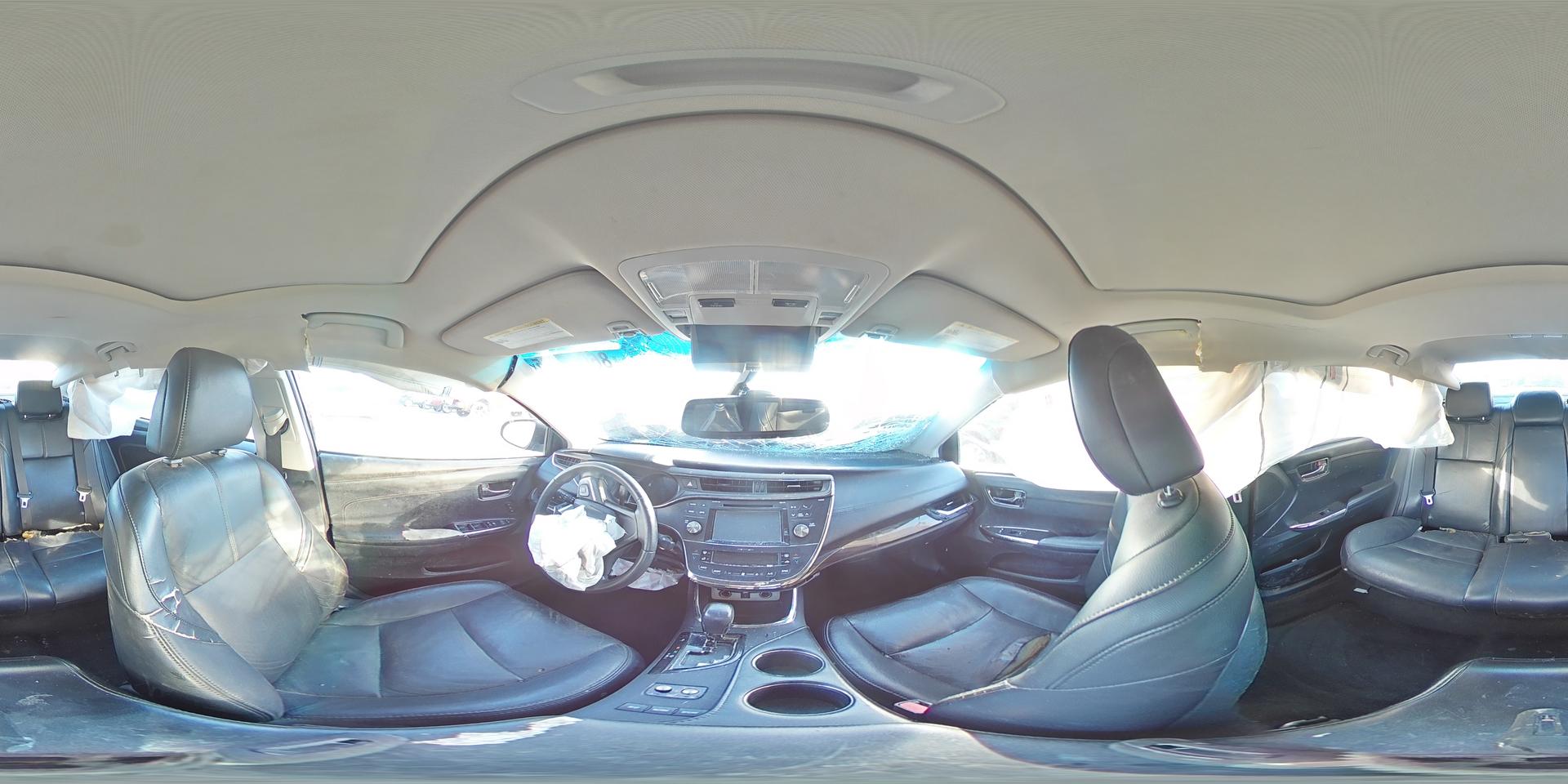 2015 TOYOTA Avalon