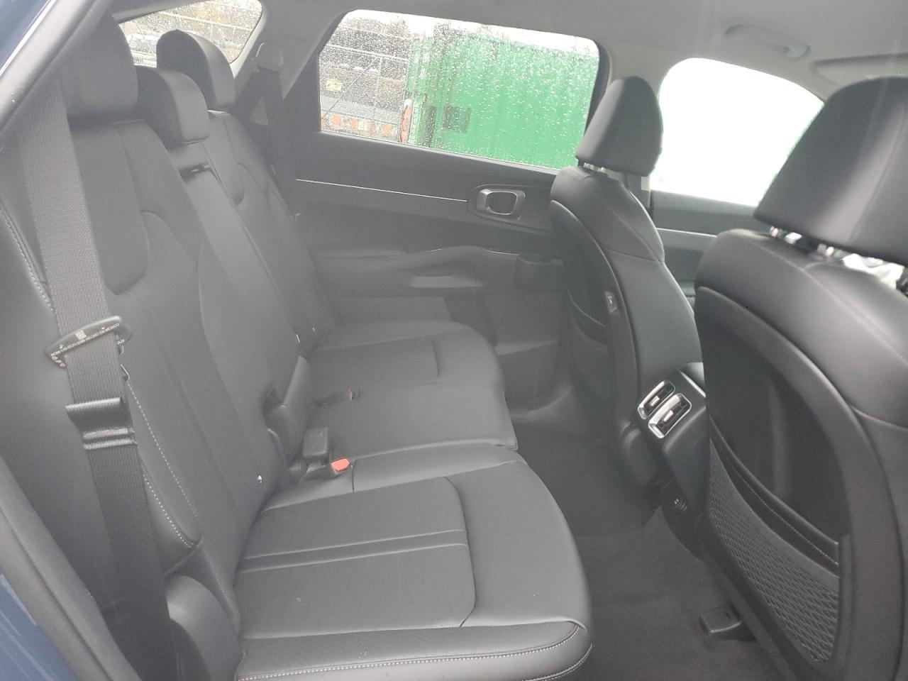2025 KIA SORENTO