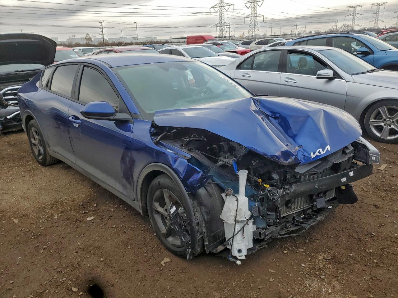 2025 KIA K4