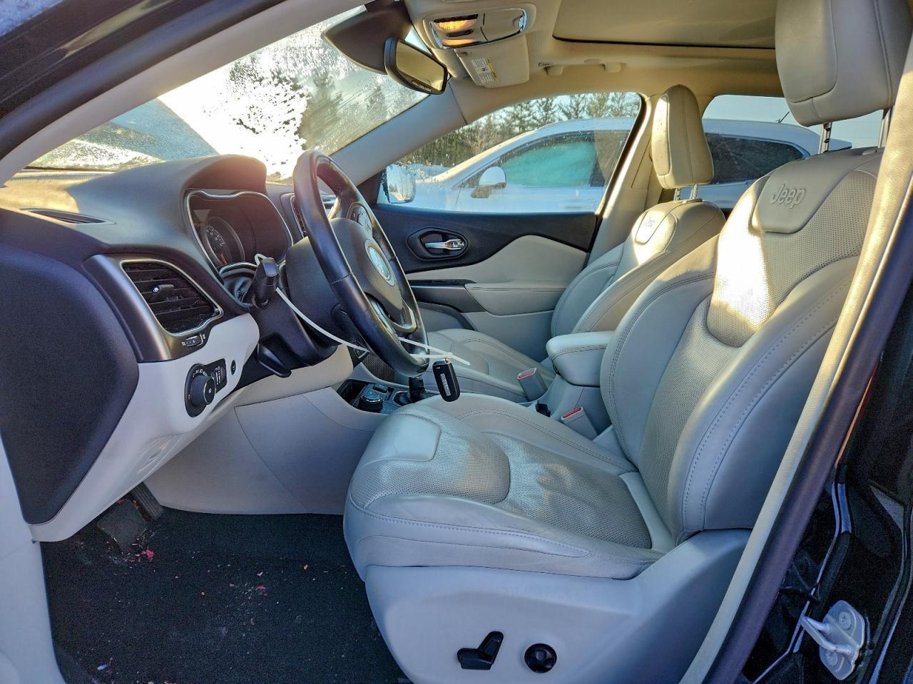 2019 JEEP CHEROKEE