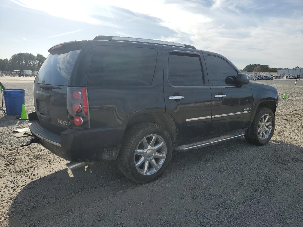 2011 GMC Yukon