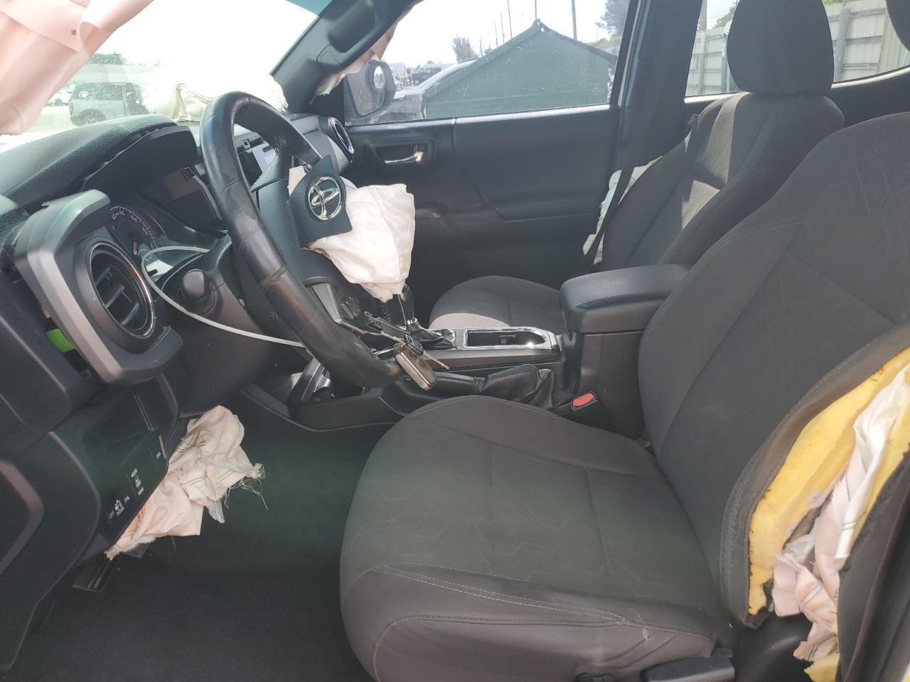 2016 TOYOTA TACOMA