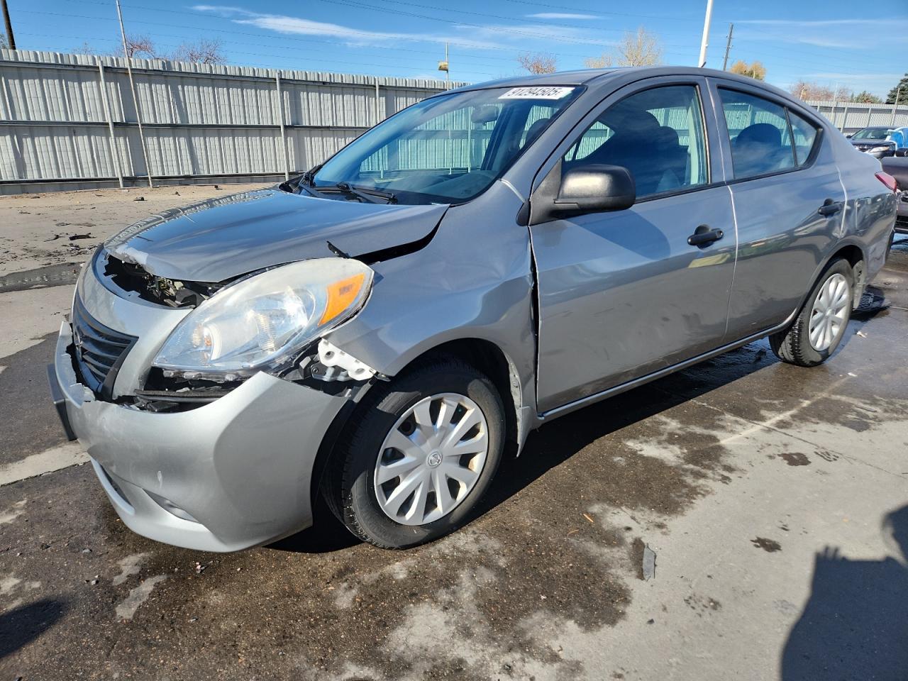 2013 NISSAN VERSA