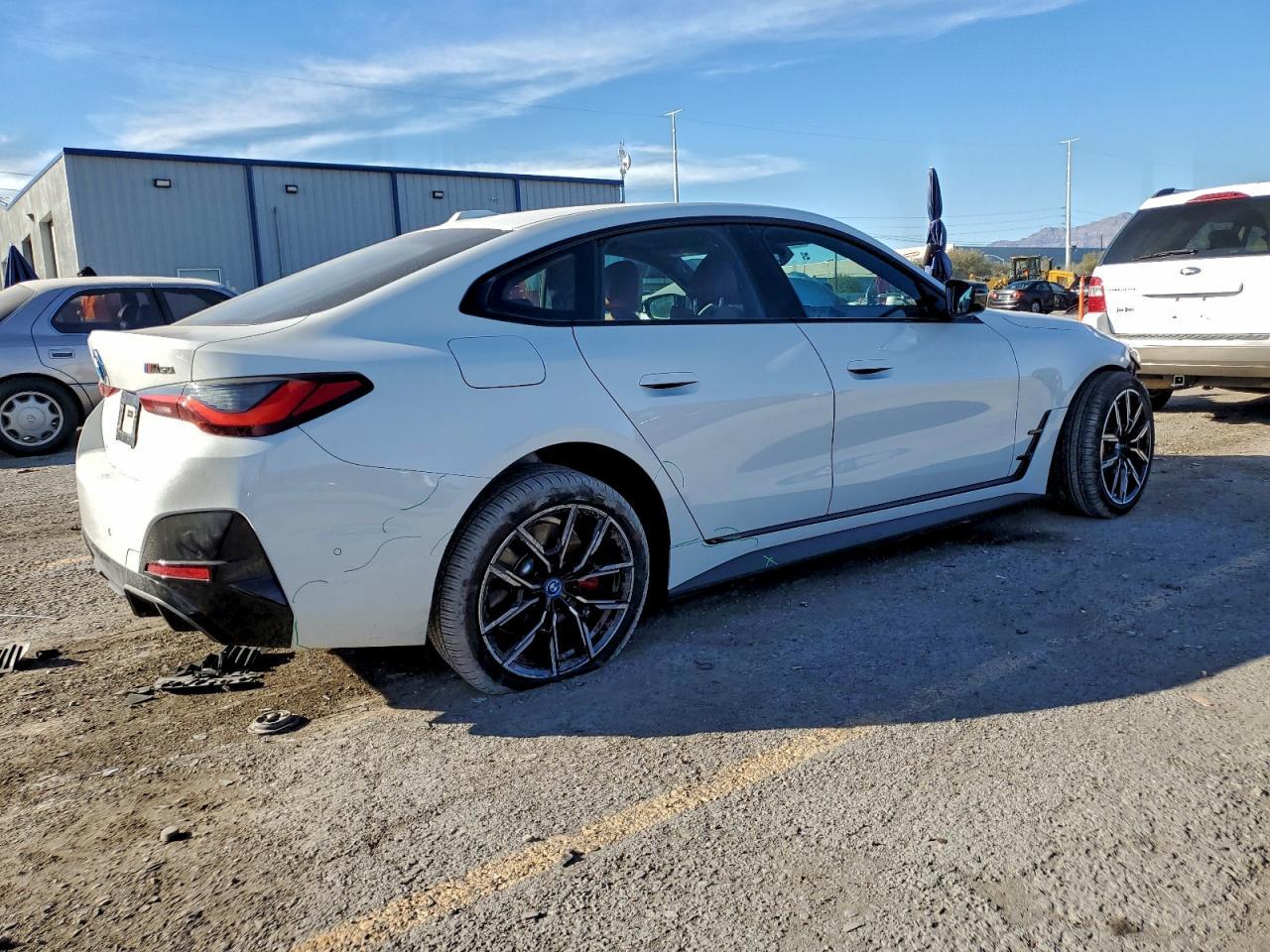 2024 BMW i4