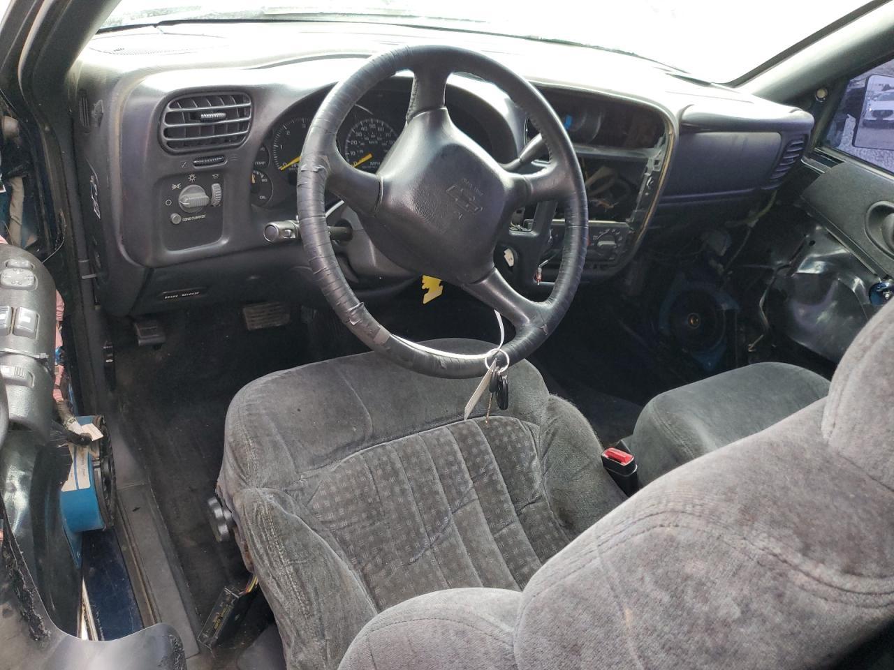 2000 CHEVROLET BLAZER