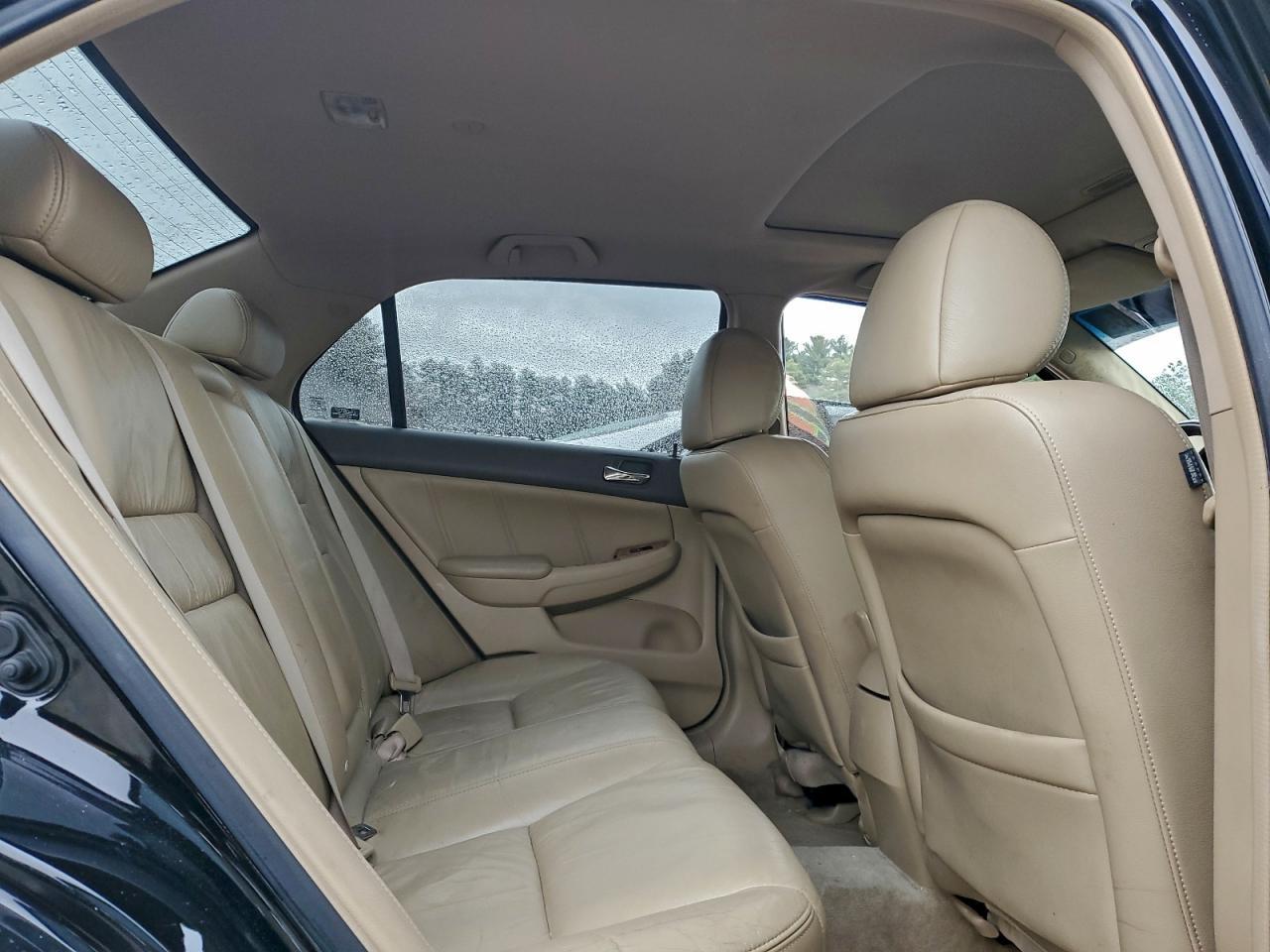 2004 HONDA ACCORD