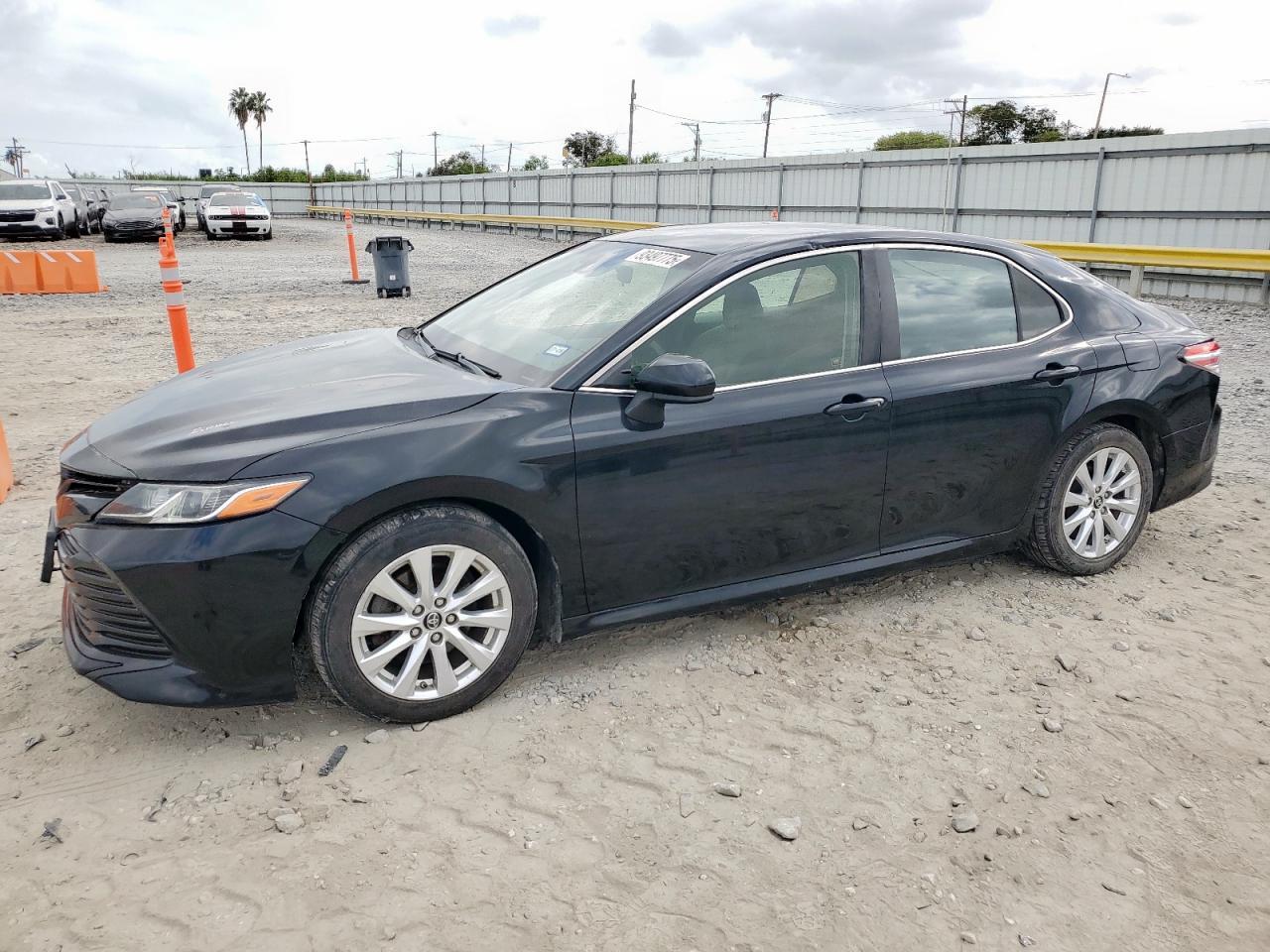 2018 TOYOTA CAMRY
