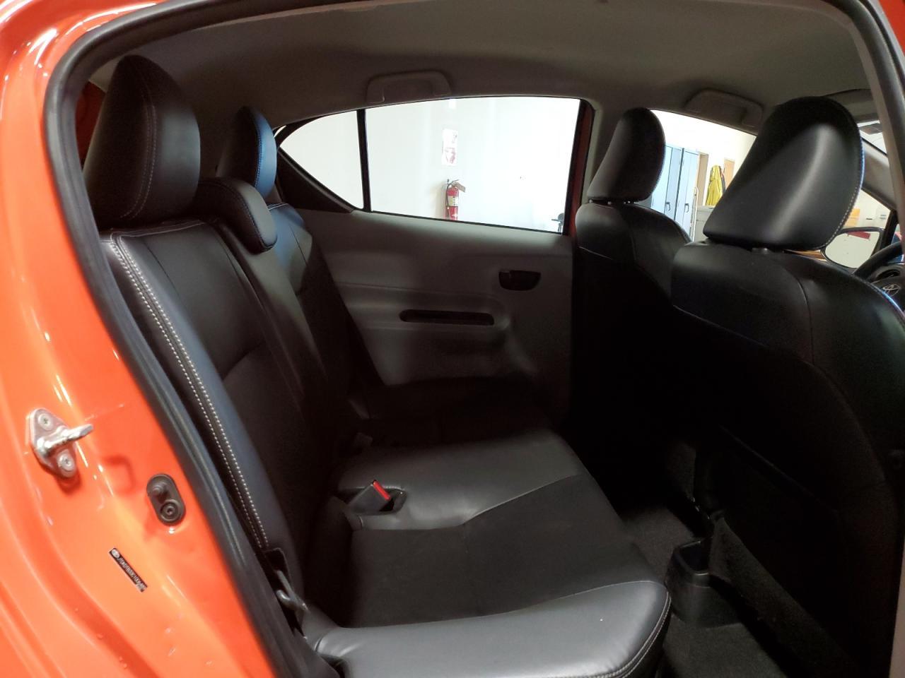 2012 TOYOTA Prius c