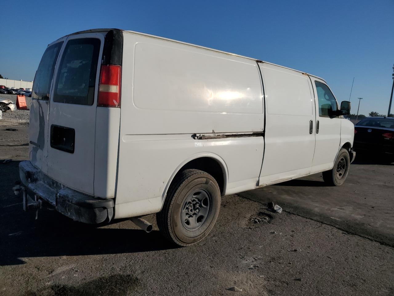 2009 CHEVROLET Express 3500