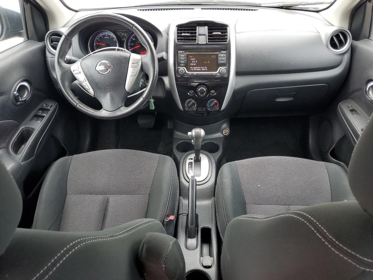 2017 NISSAN VERSA
