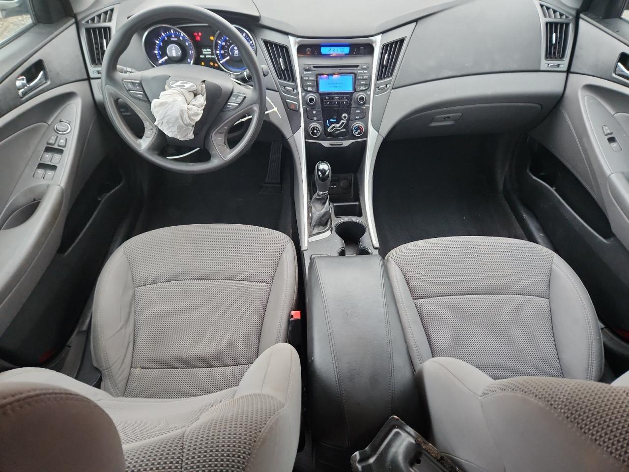2013 HYUNDAI SONATA
