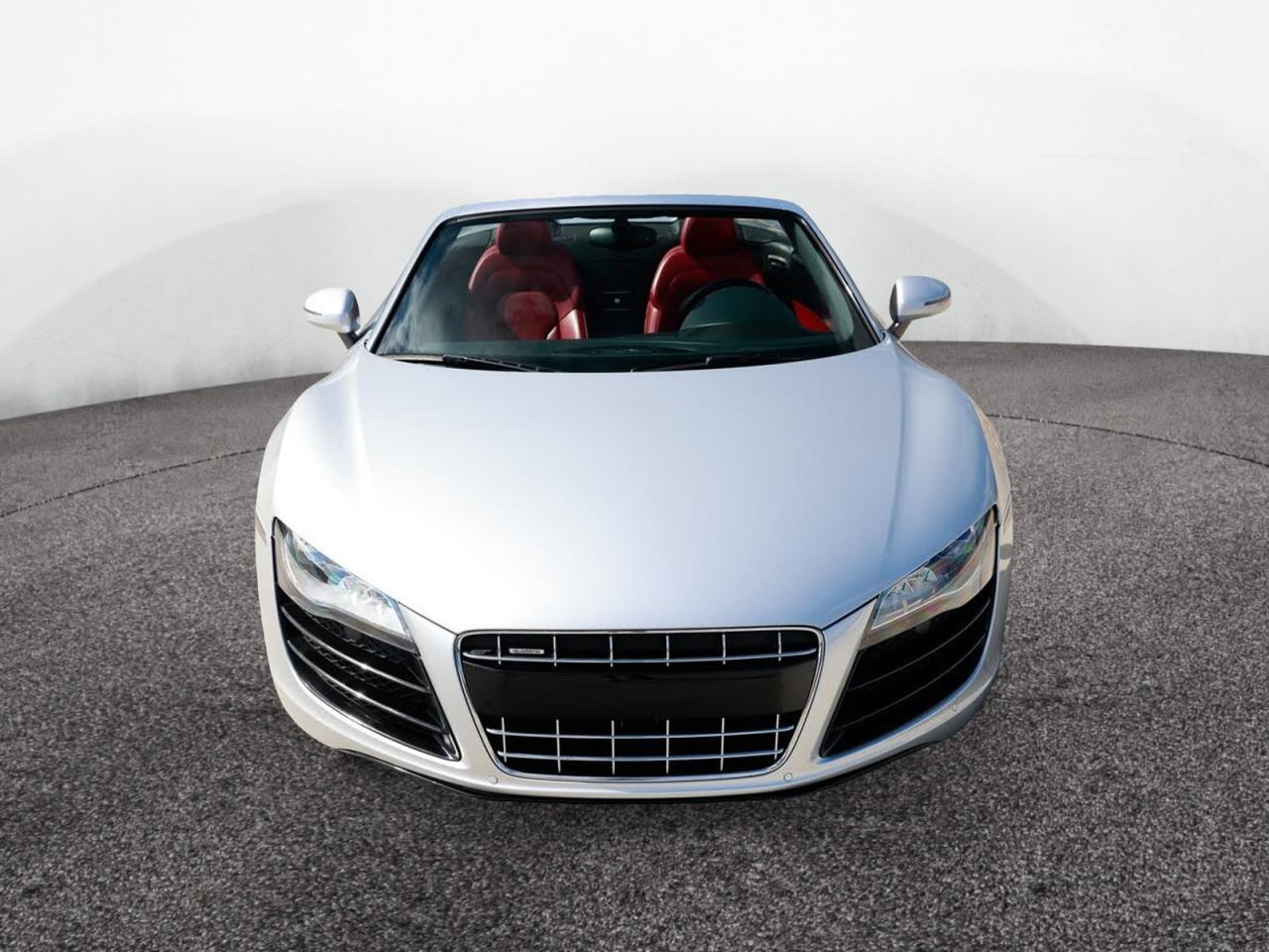2011 AUDI R8