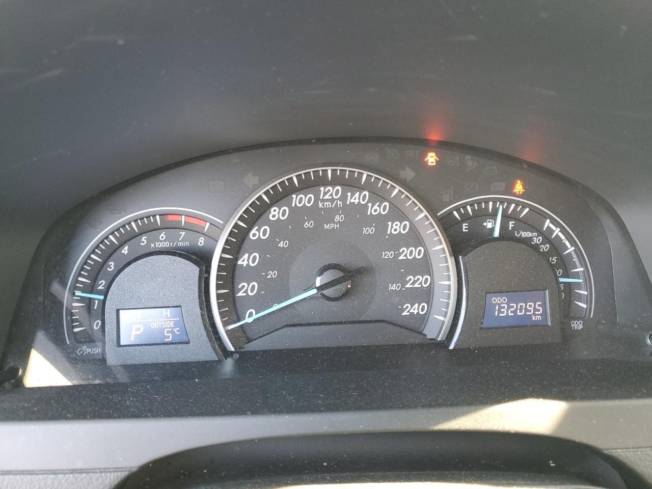 2014 TOYOTA CAMRY