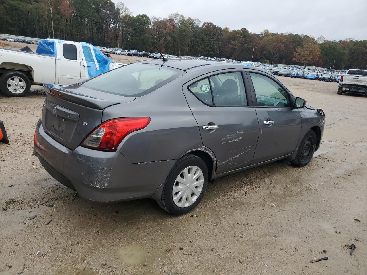 2018 NISSAN VERSA