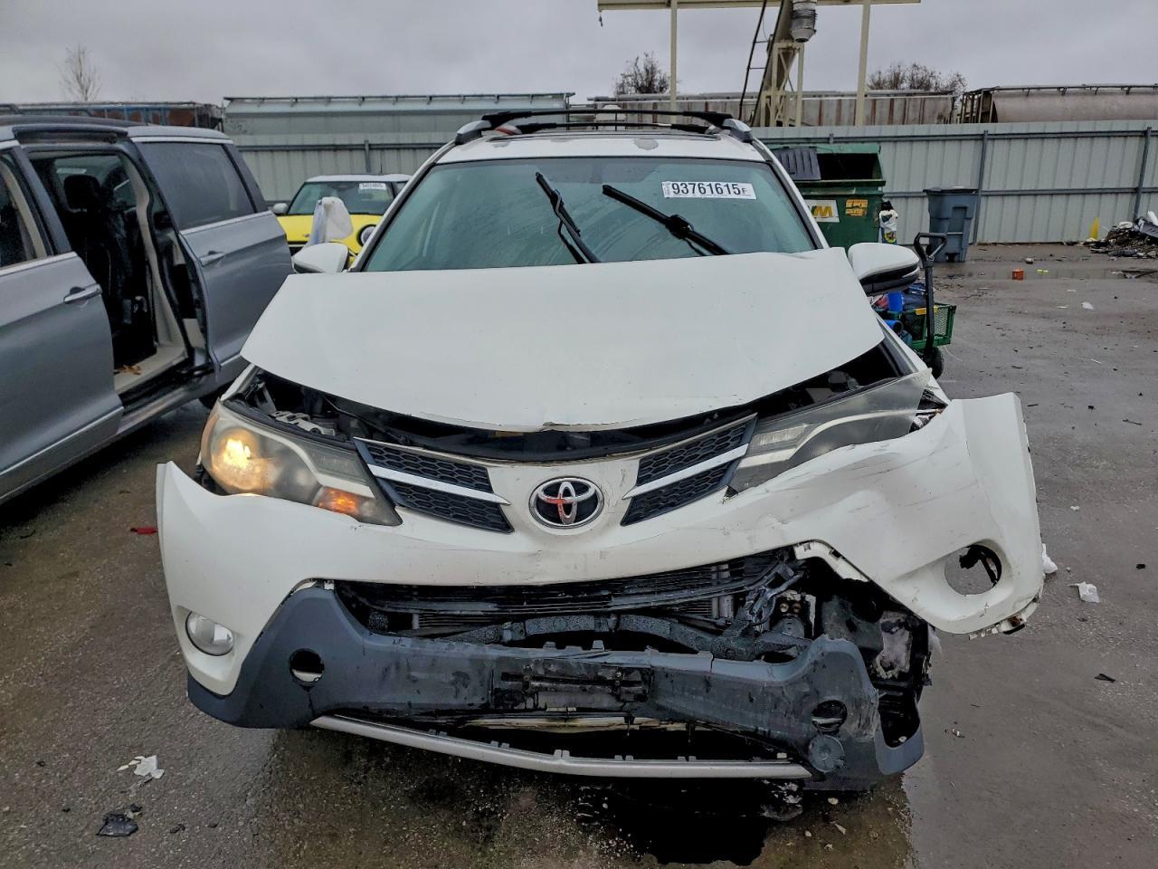 2014 TOYOTA RAV4