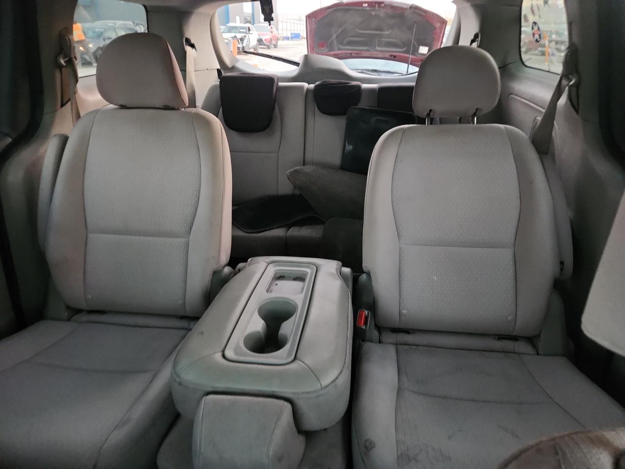 2017 KIA SEDONA