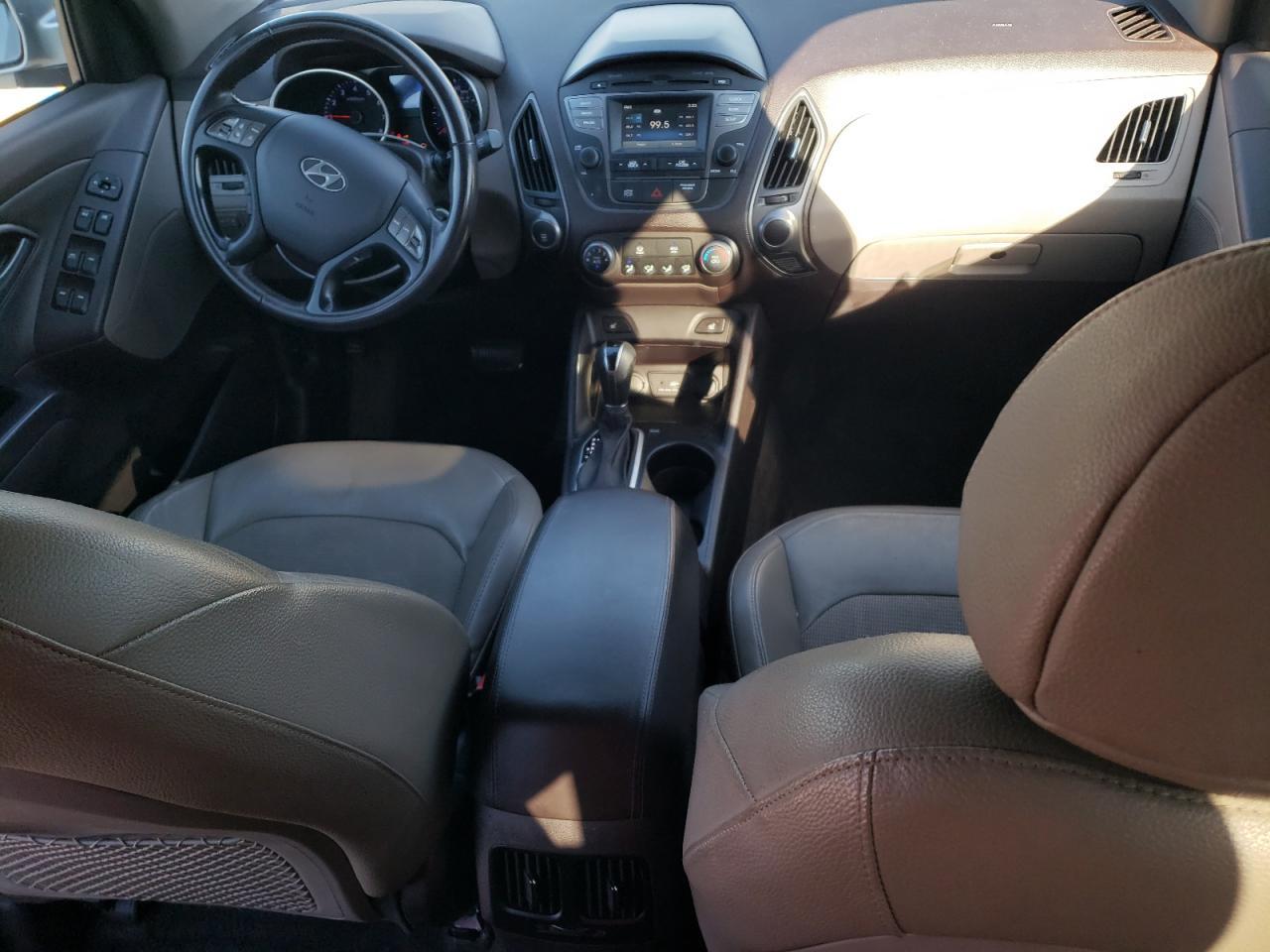 2015 HYUNDAI TUCSON