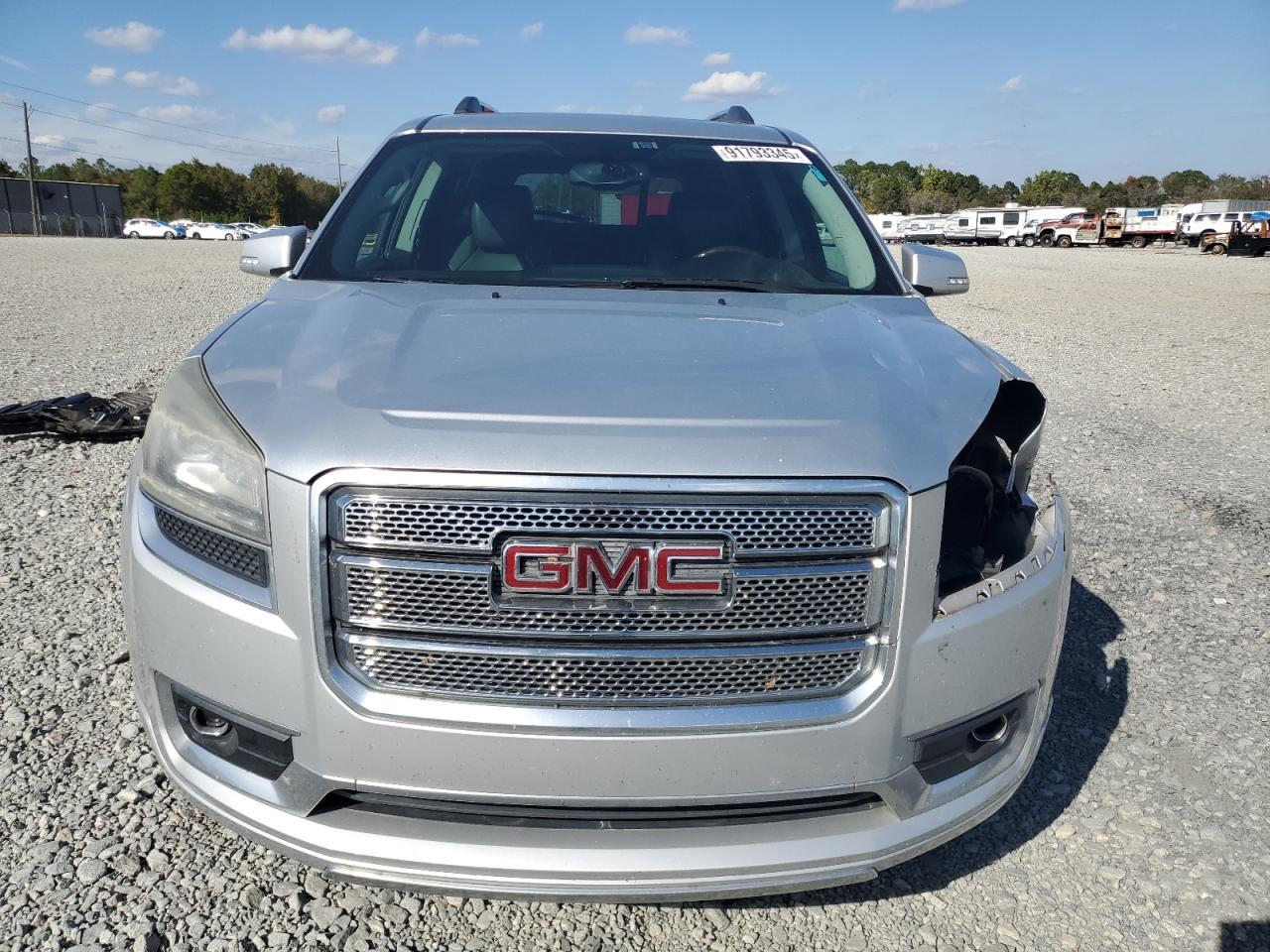 2013 GMC ACADIA