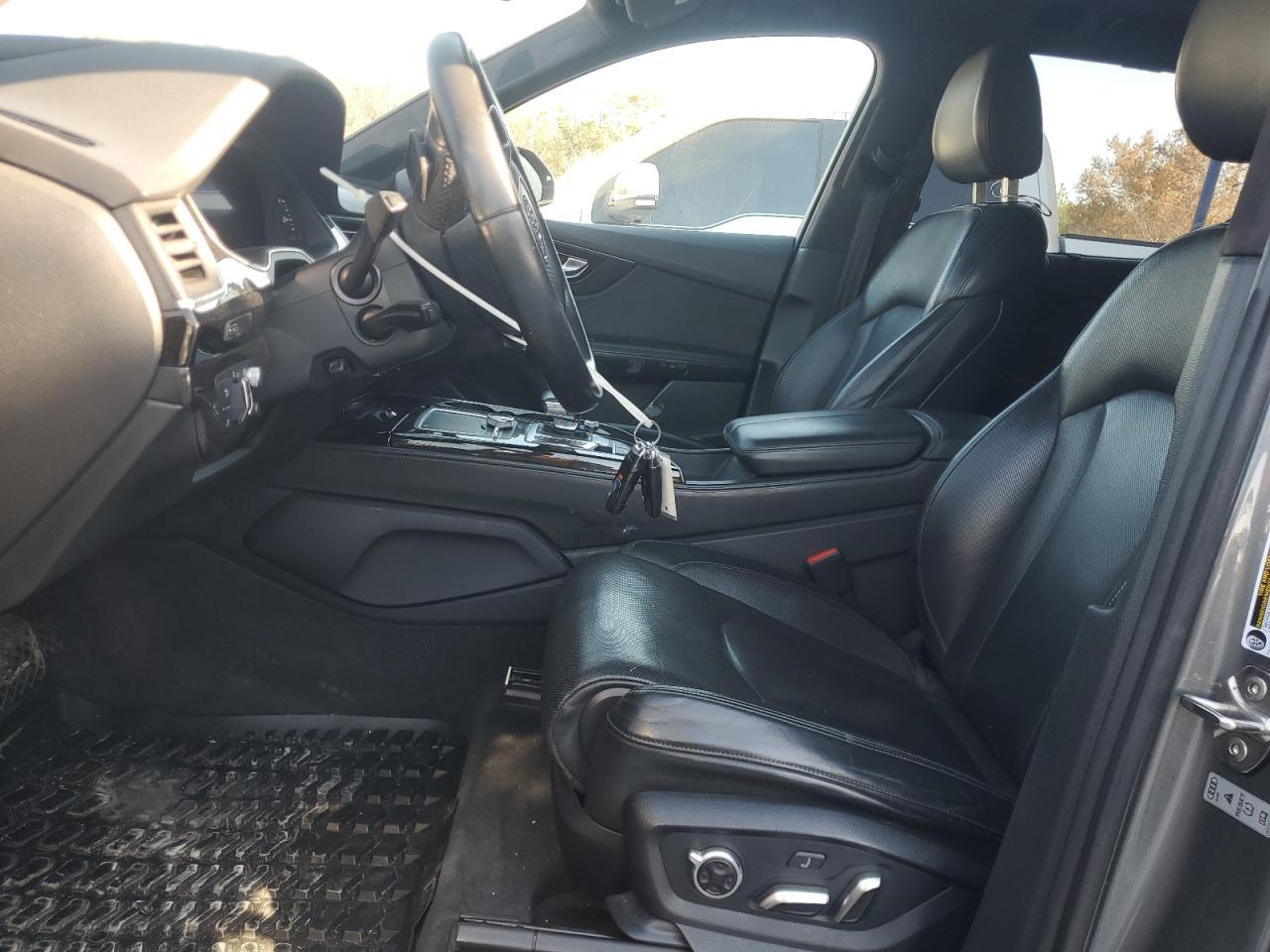 2017 AUDI Q7