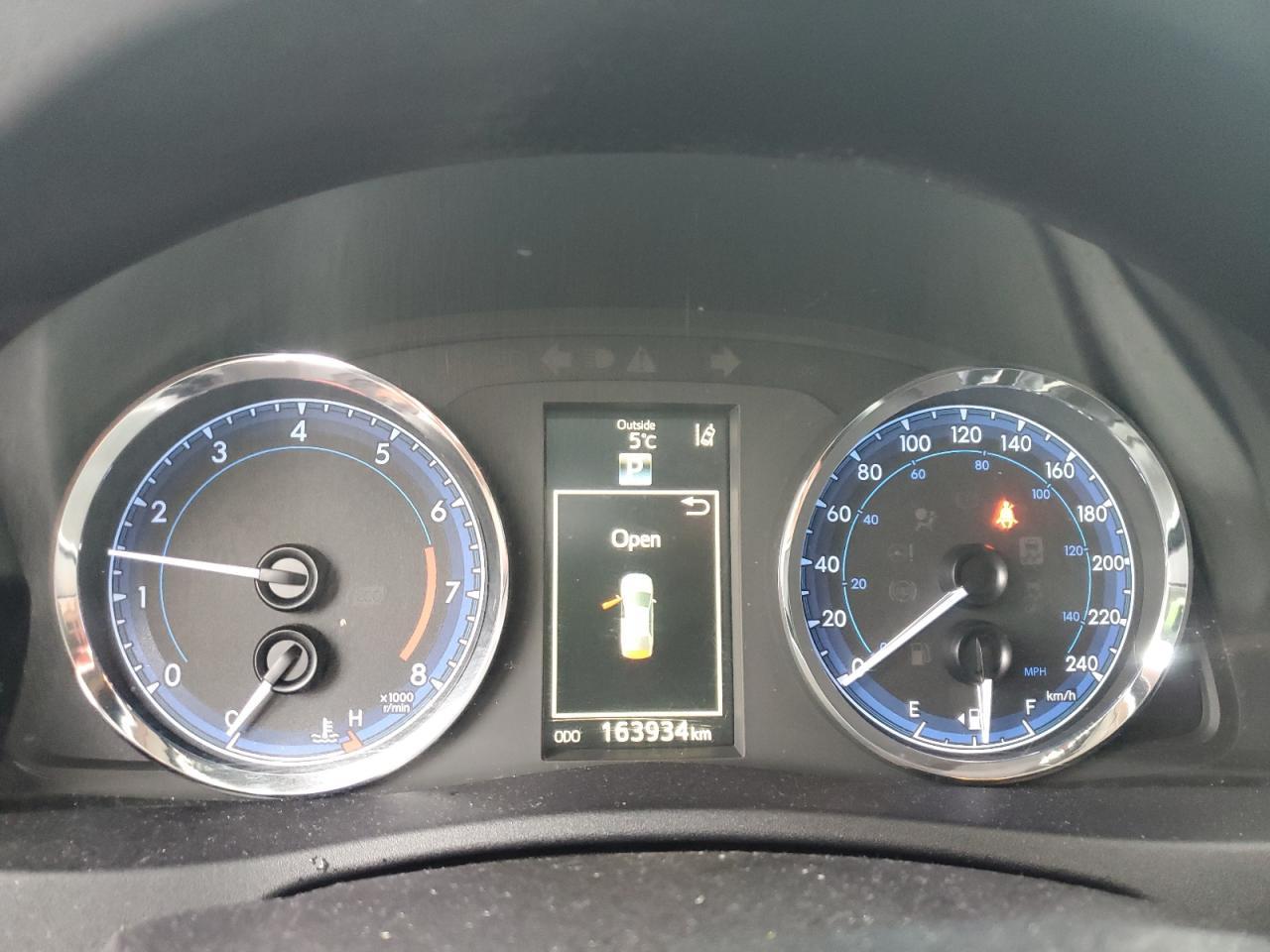 2018 TOYOTA COROLLA