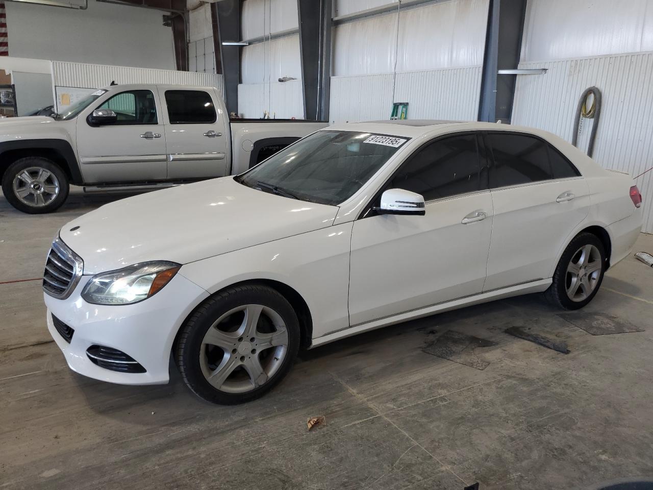 2014 MERCEDES-BENZ E-Class
