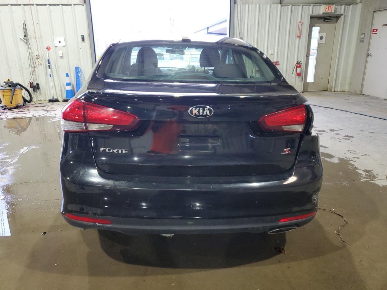 2017 KIA FORTE
