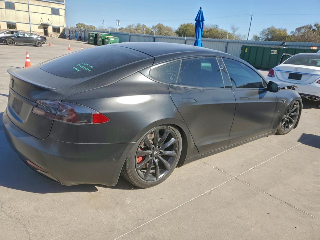 2020 TESLA MODEL S