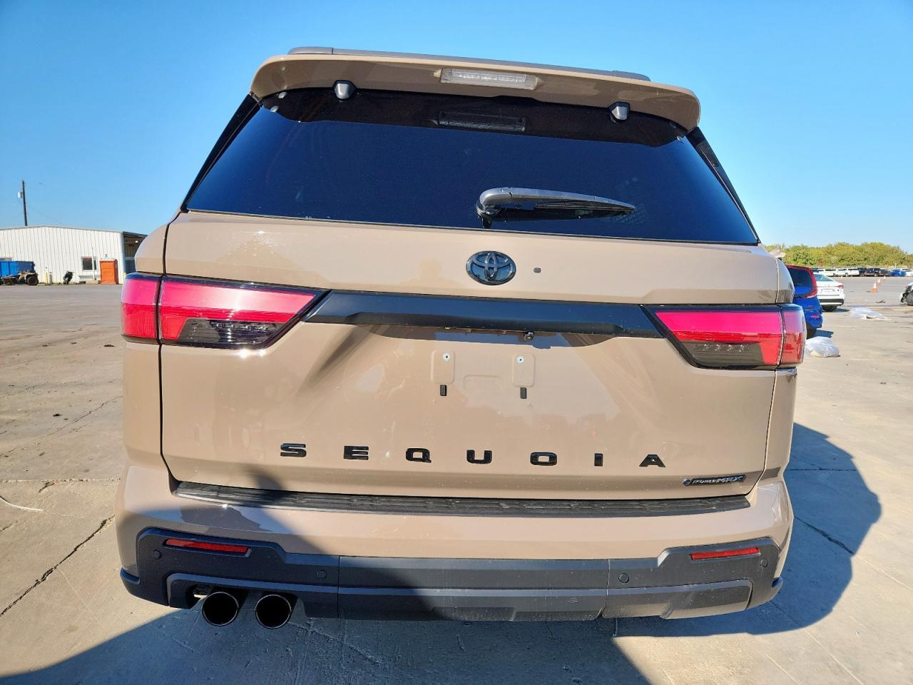 2025 TOYOTA Sequoia