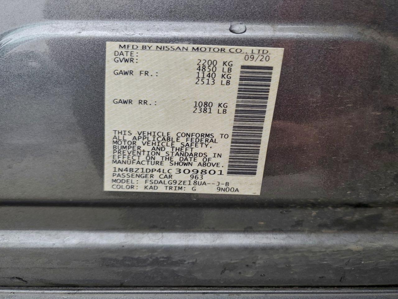 2020 NISSAN LEAF