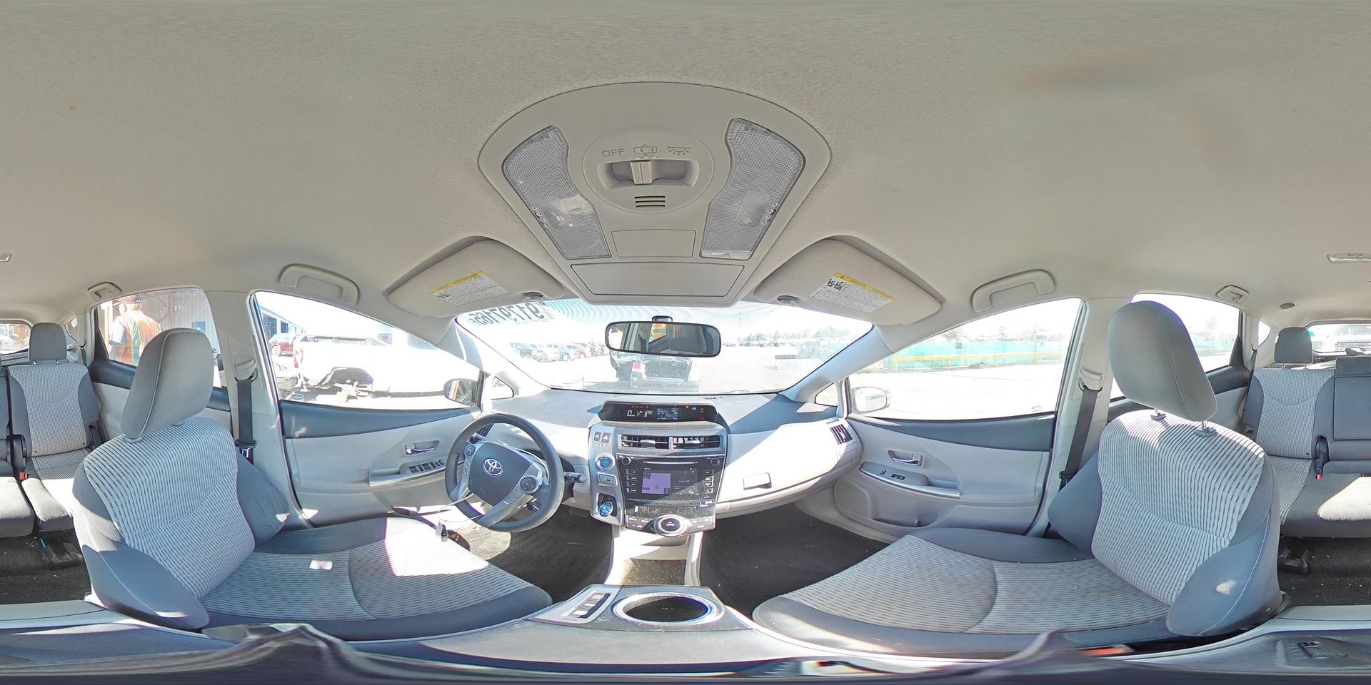 2015 TOYOTA PRIUS V
