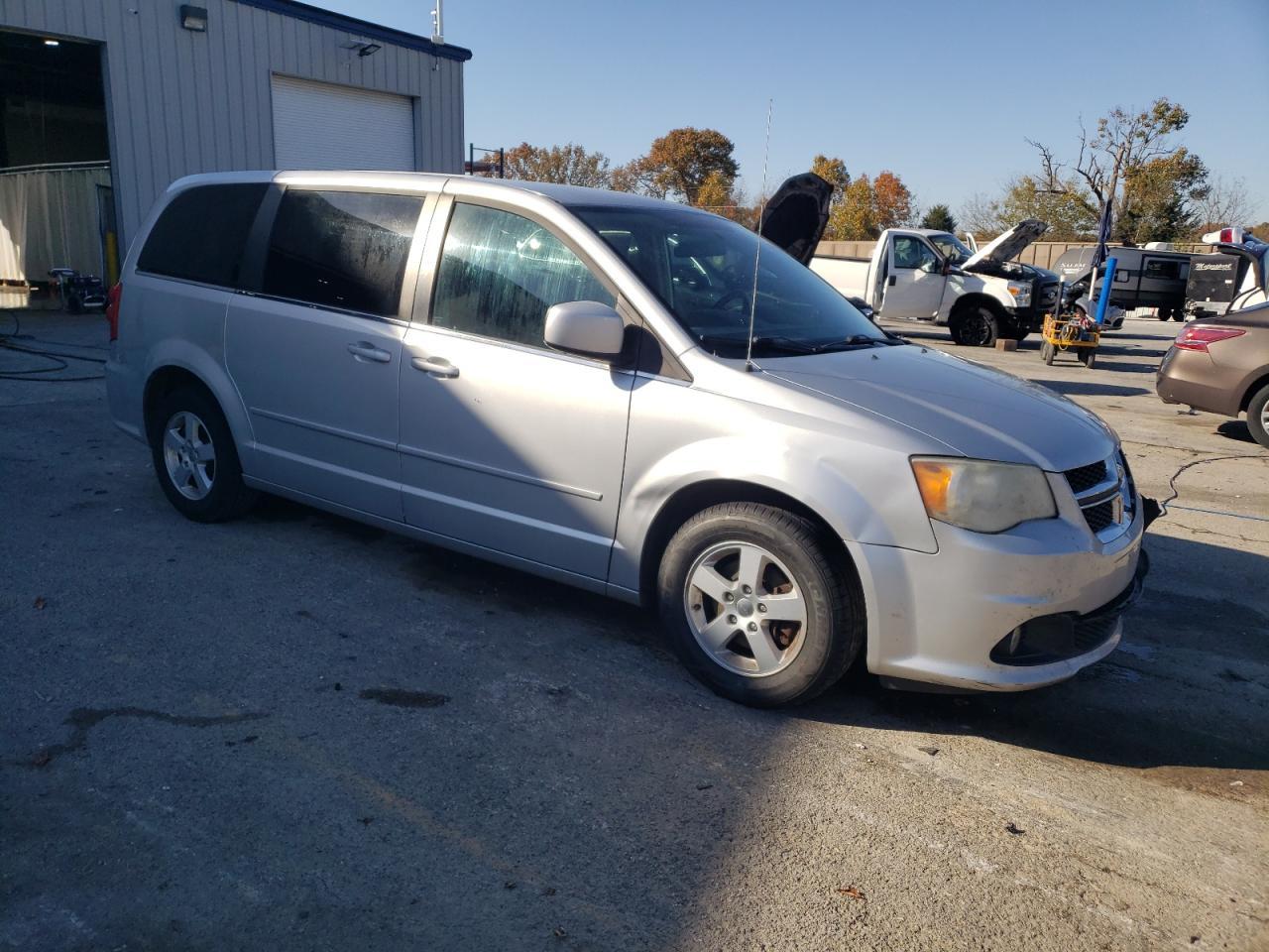 2012 DODGE GRAND CARAVAN