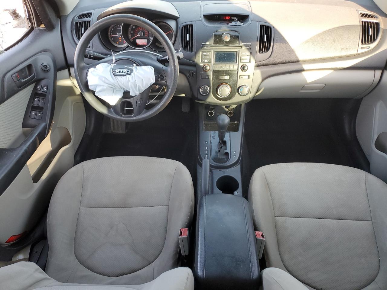 2010 KIA FORTE