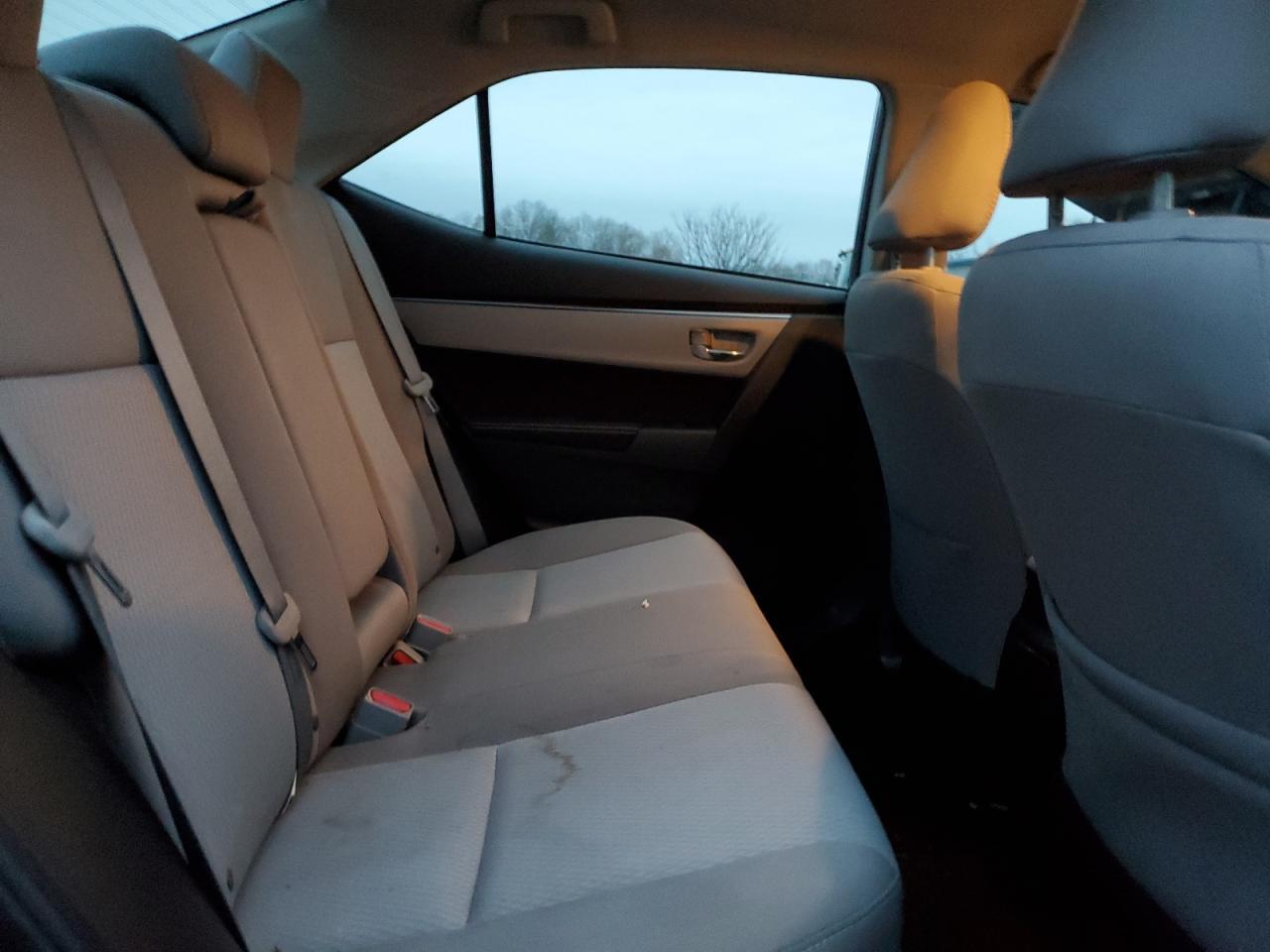 2016 TOYOTA COROLLA