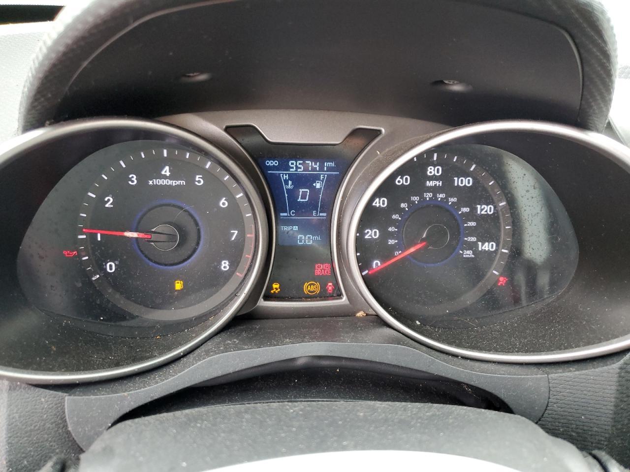 2016 HYUNDAI VELOSTER