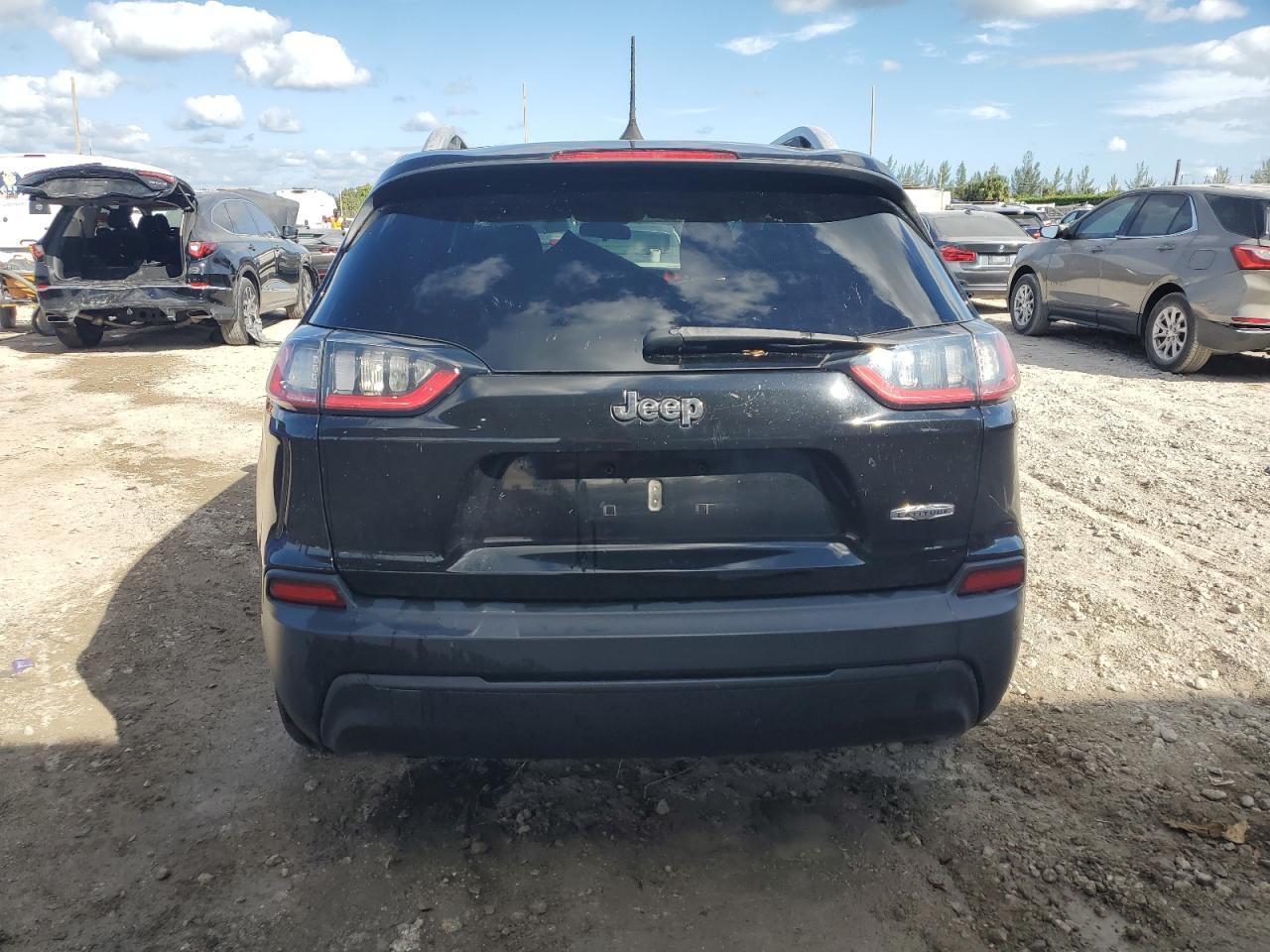 2019 JEEP CHEROKEE