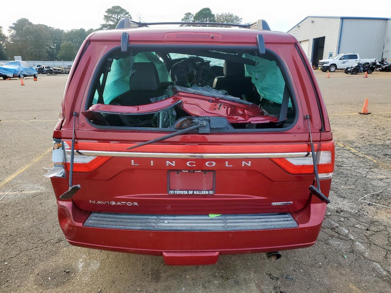 2015 LINCOLN Navigator