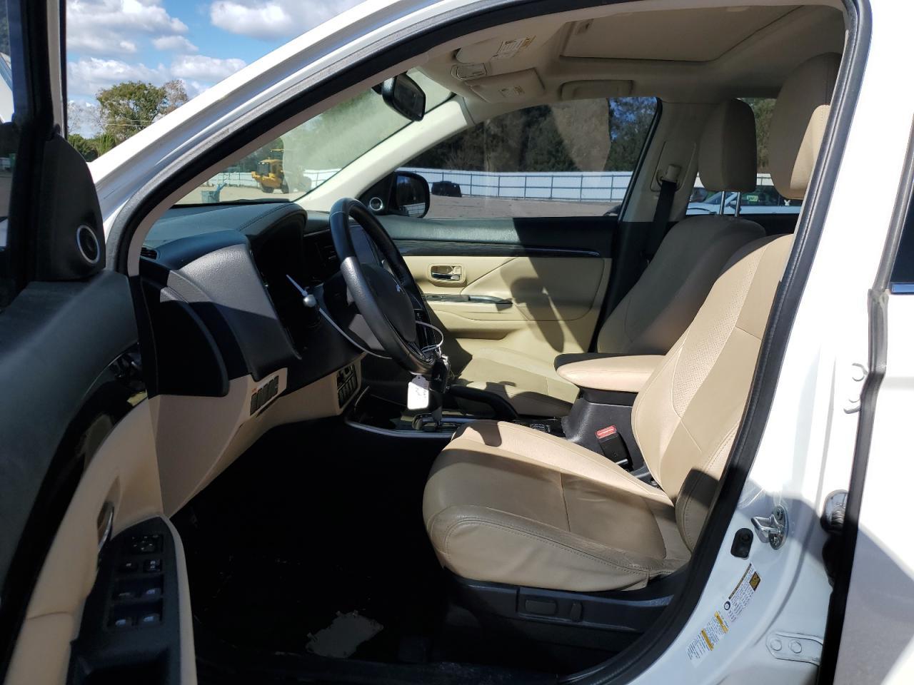 2017 MITSUBISHI outlander