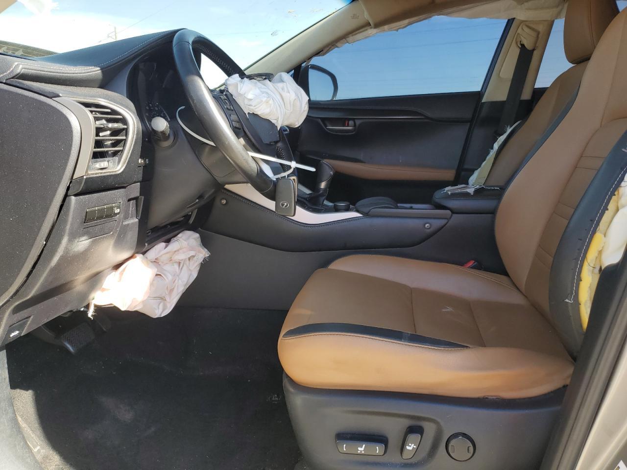 2016 LEXUS NX 200T