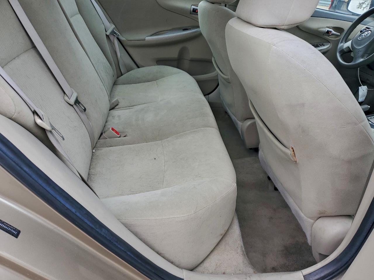 2010 TOYOTA COROLLA