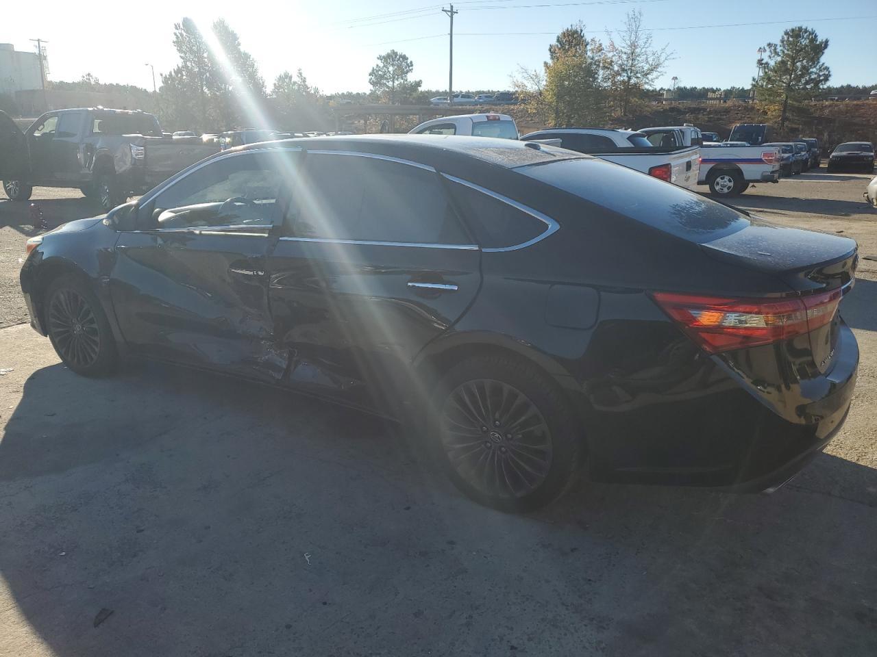 2016 TOYOTA Avalon