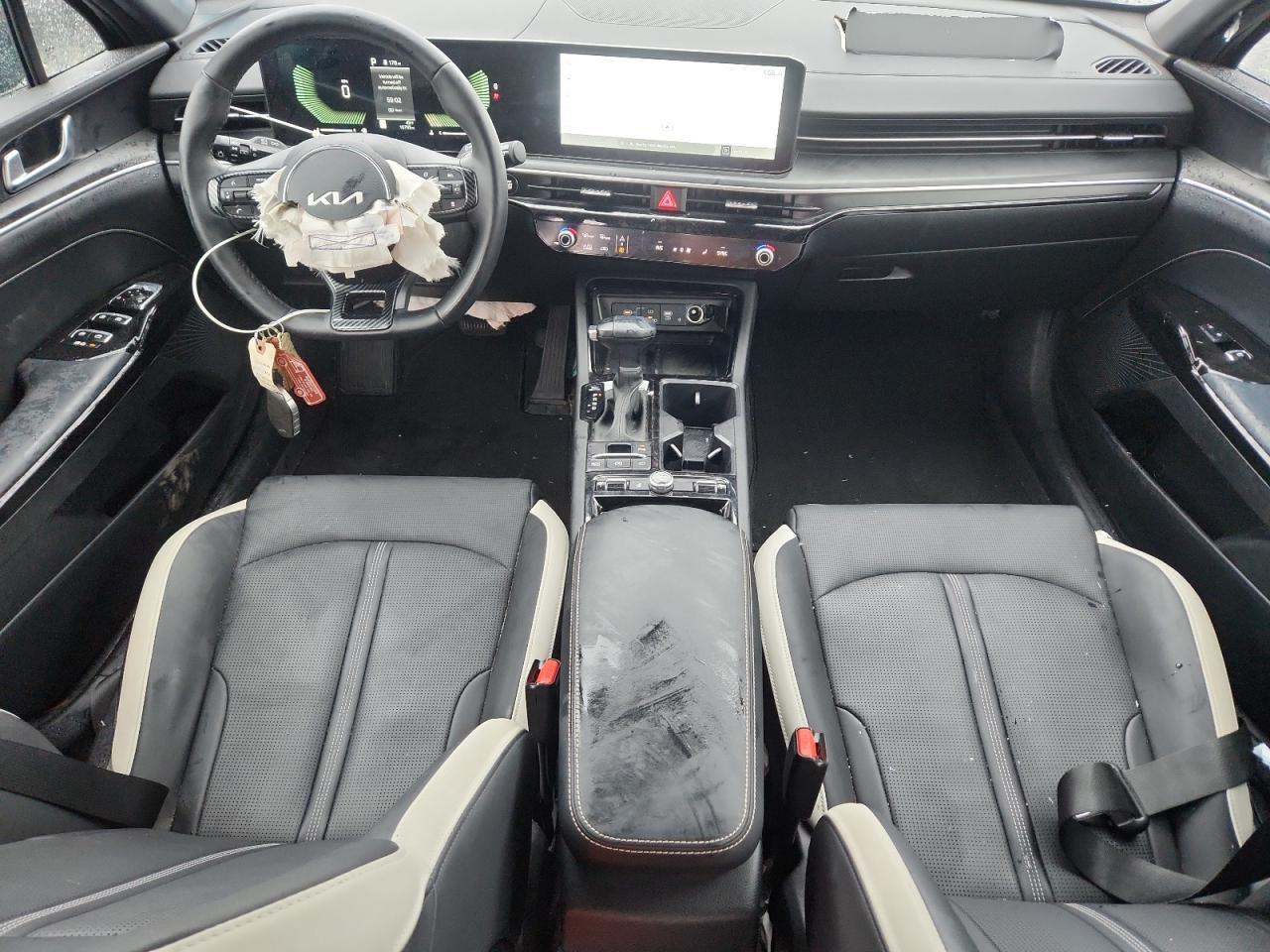 2025 KIA K5