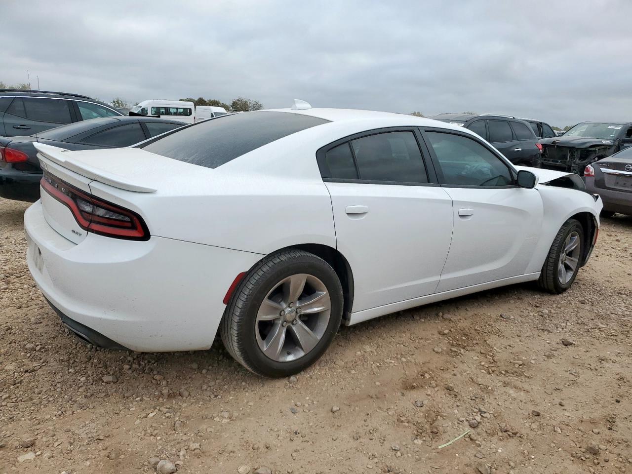 2017 DODGE CHARGER