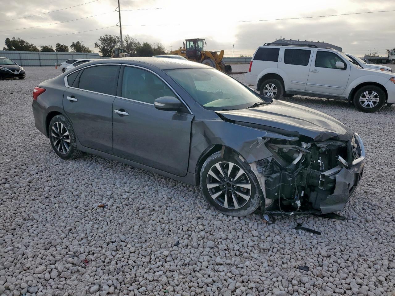 2017 NISSAN ALTIMA