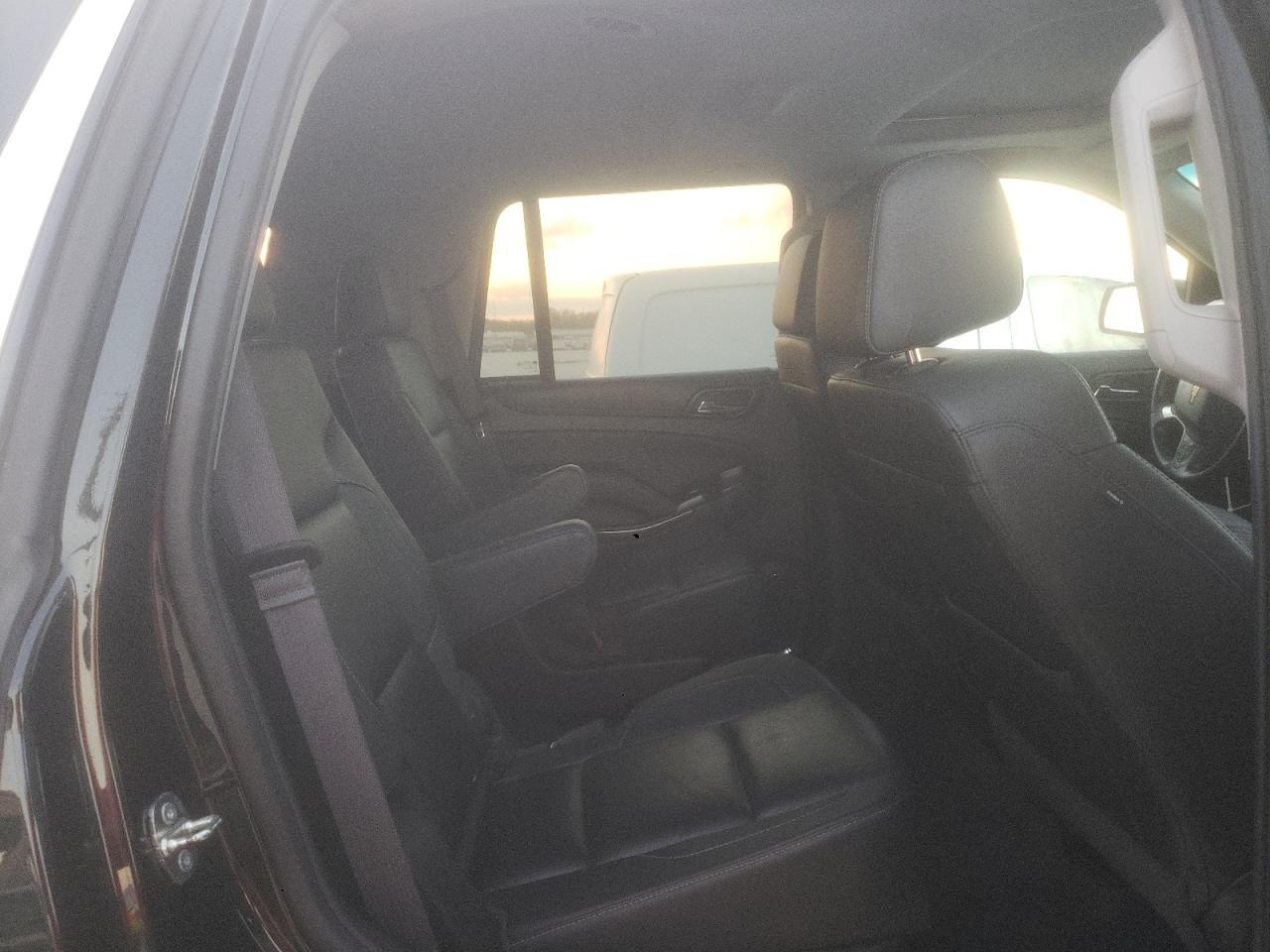 2016 CHEVROLET Tahoe